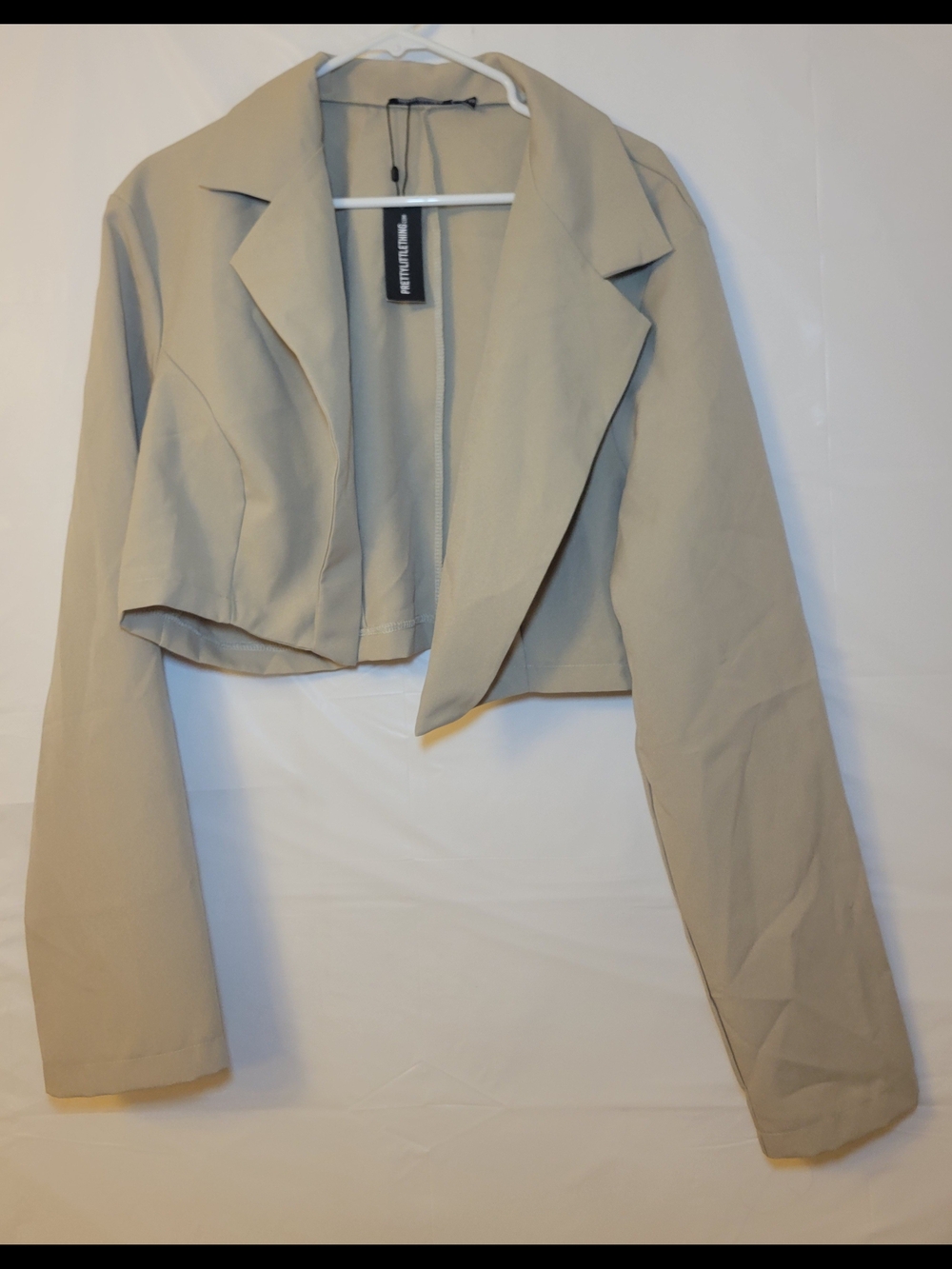 PrettyLittleThing Cropped Beige Blazer Jacket